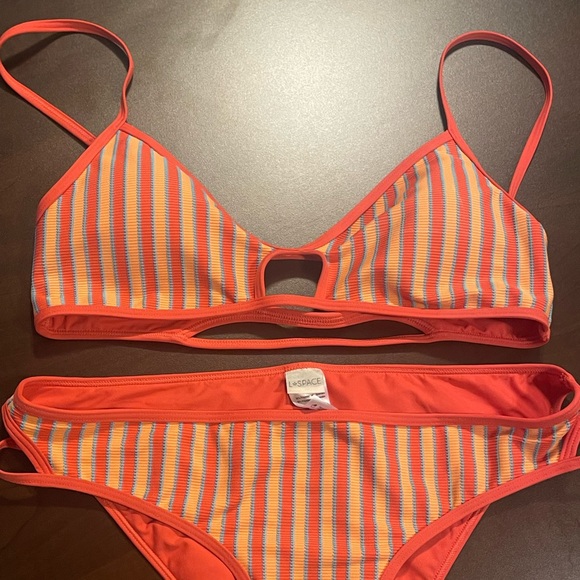 L*Space Bikini Set - Picture 4 of 6